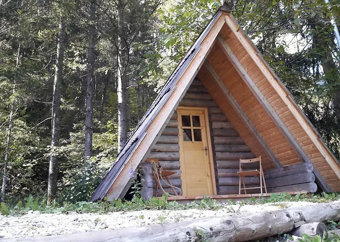 مكان تخييم Camp Smica